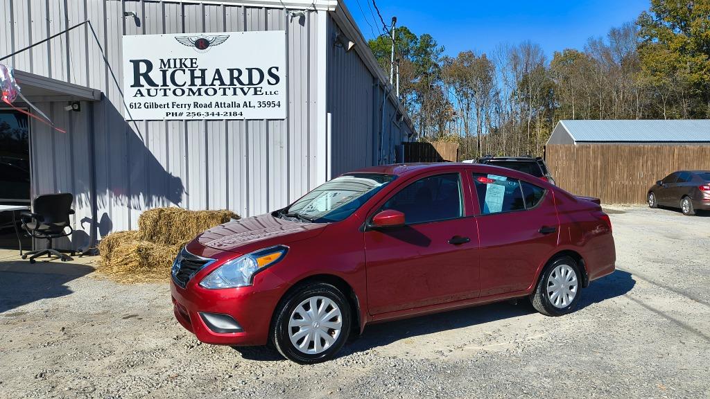 2017 Nissan Versa Sedan S Plus