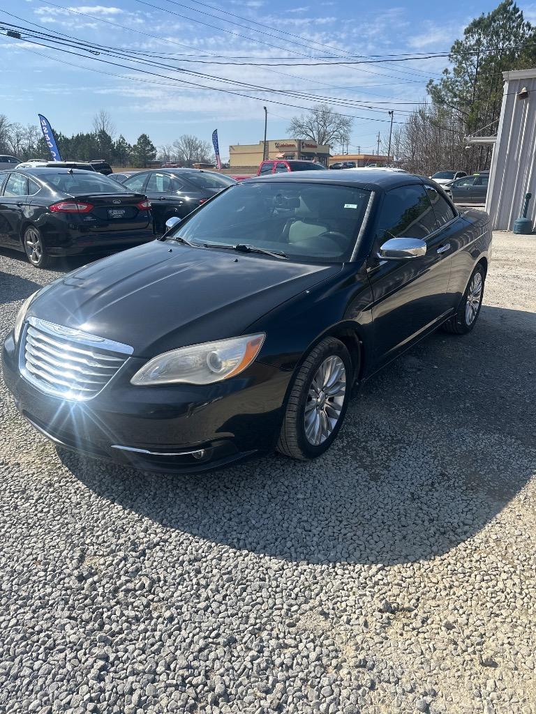 2013 Chrysler 200 Limited